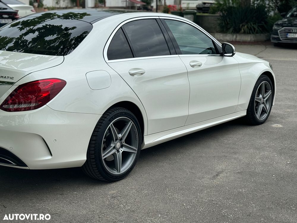 Mercedes-Benz C 220 d 4MATIC Aut. - 13