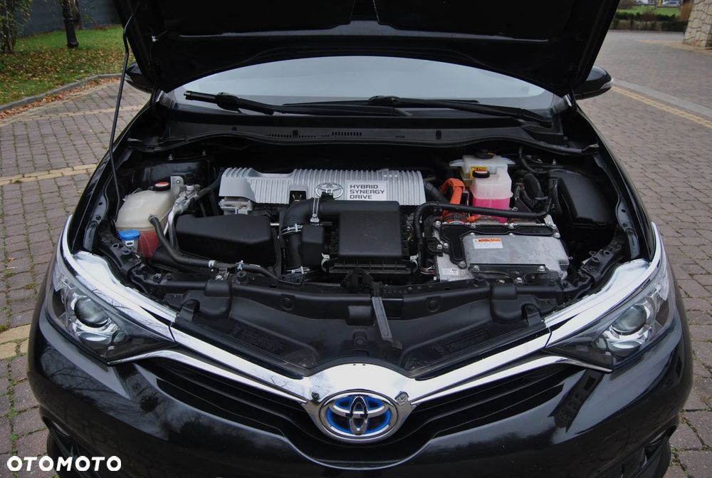 Toyota Auris 1.8 HSD Luna - 16