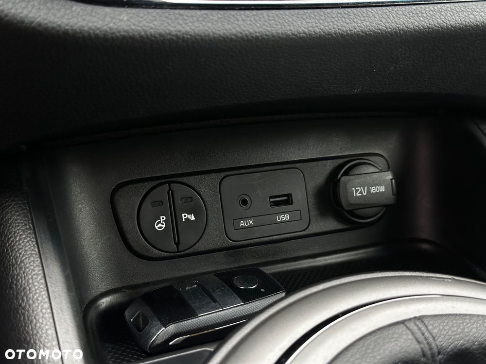 Kia Sportage 1.7 CRDI XL 2WD - 14