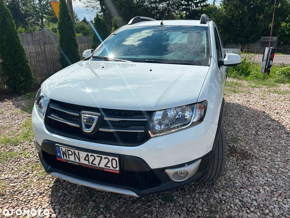 Dacia Sandero TCe 90 Laureate - 1