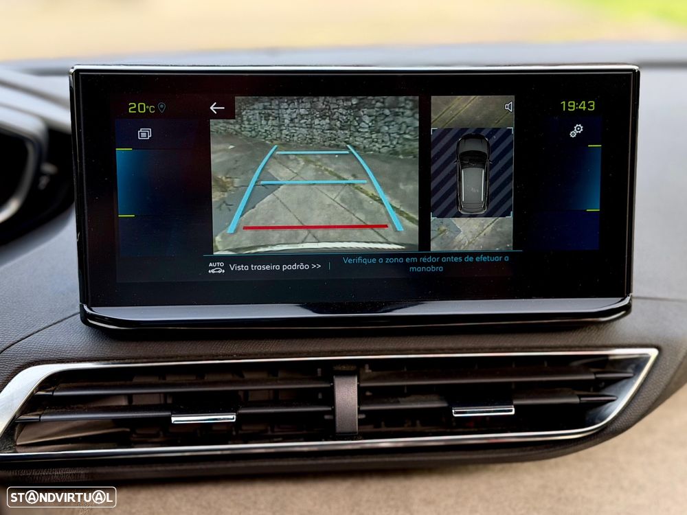 Peugeot 3008 1.6 Hybrid4 GT Pack e-EAT8 - 4