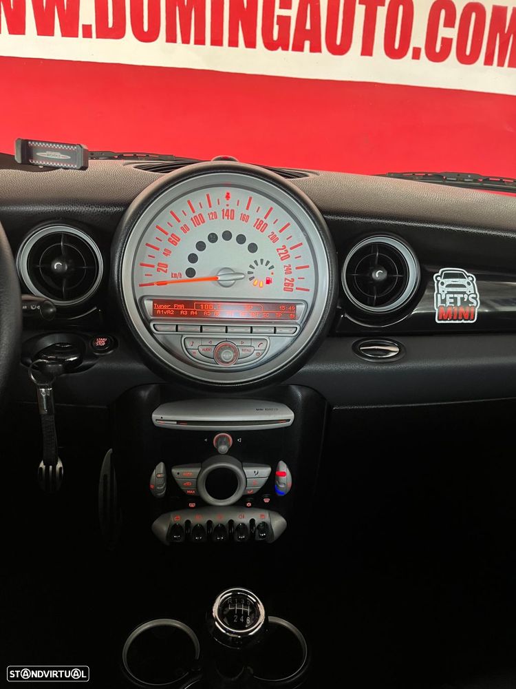 MINI 3 Portas Cooper D - 10