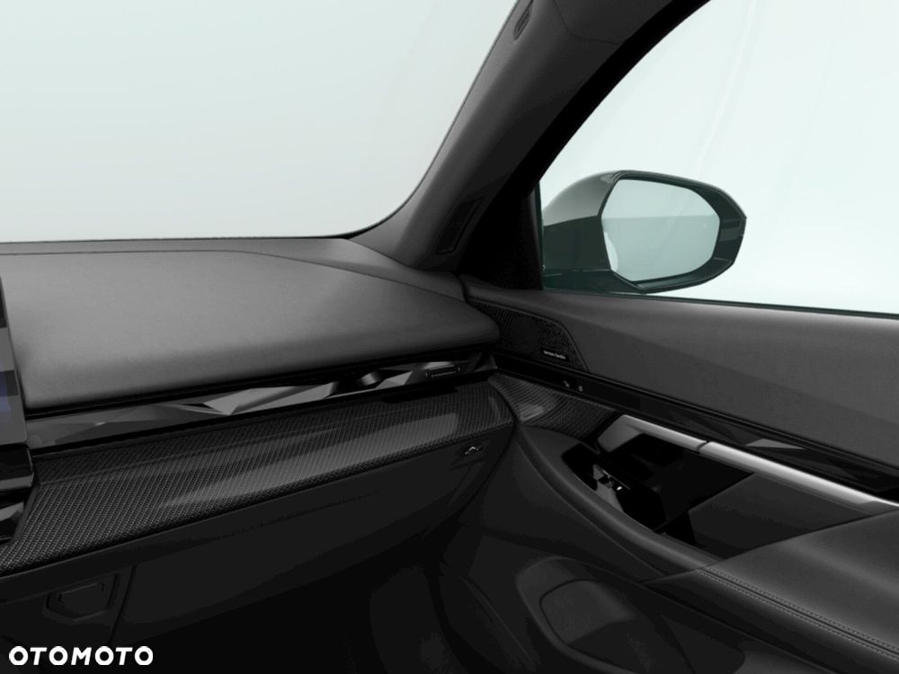 BMW Seria 5 520d xDrive mHEV M Sport - 12