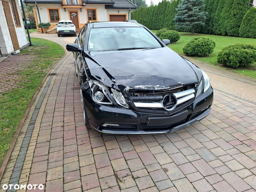 Mercedes-Benz Klasa E - 11