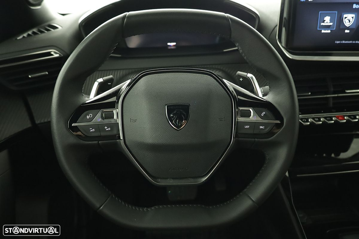 Peugeot 2008 1.2 PureTech Allure EAT8 - 16