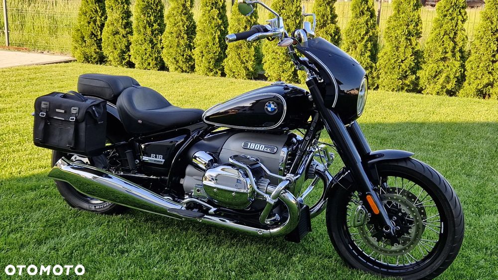 BMW R - 8