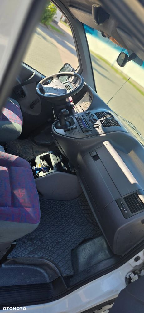 Mercedes-Benz Vito Standard - 9