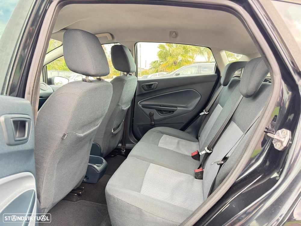 Ford Fiesta 1.4 TDCI Titanium - 14