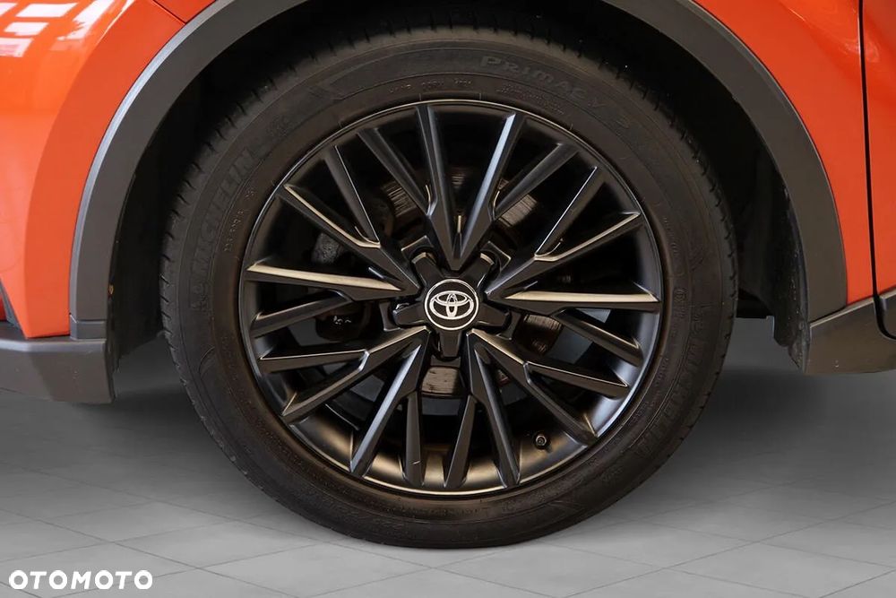 Toyota C-HR Hybrid Lounge - 8