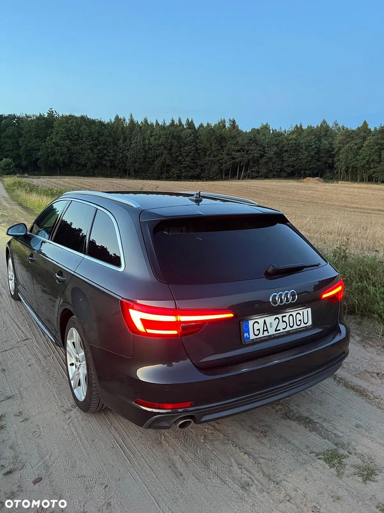 Audi A4 Avant 2.0 TDI S tronic - 28