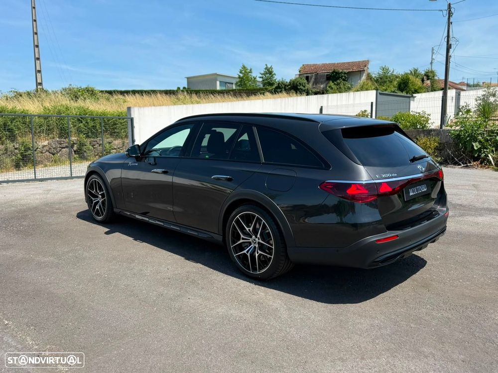 Mercedes-Benz E 300 - 3