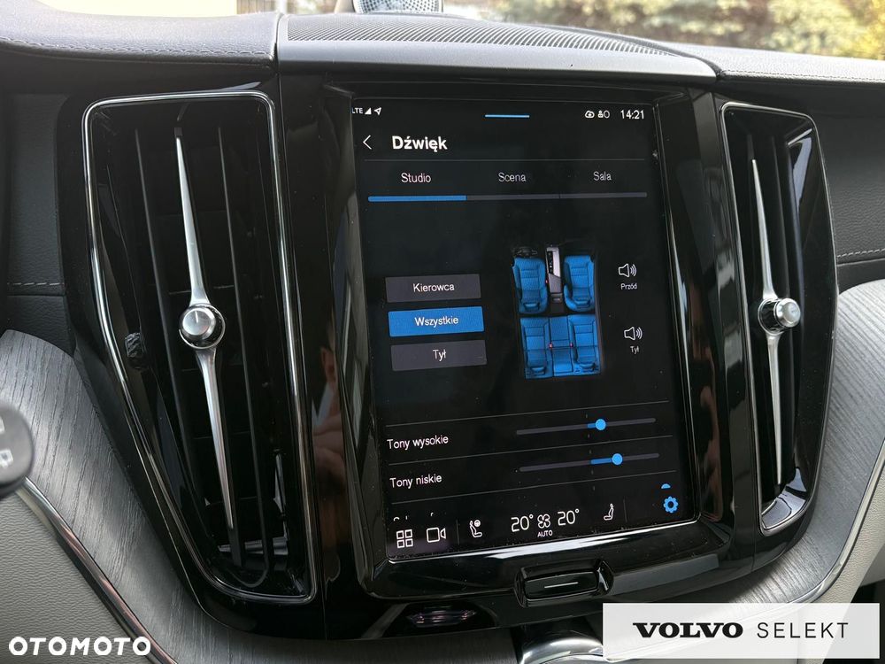 Volvo XC 60 - 33