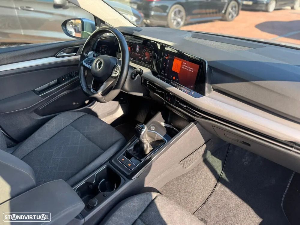 VW Golf Variant - 10