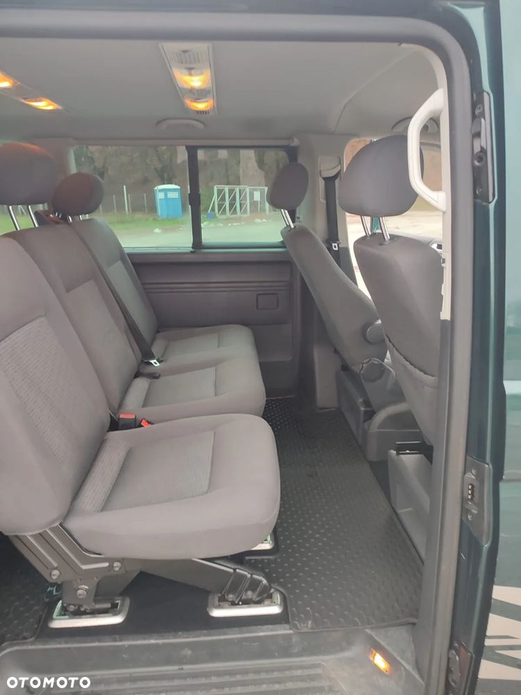 Volkswagen Caravelle L1 - 10