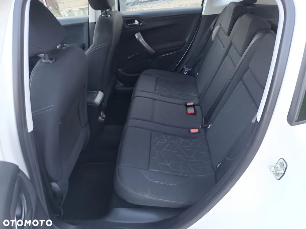 Peugeot 2008 1.2 VTi Allure - 13