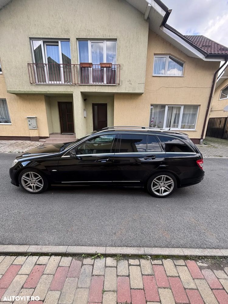Mercedes-Benz C - 16
