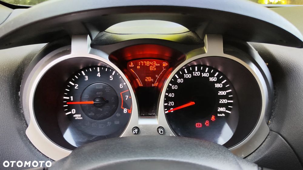 Nissan Juke 1.6 N-Tec - 31