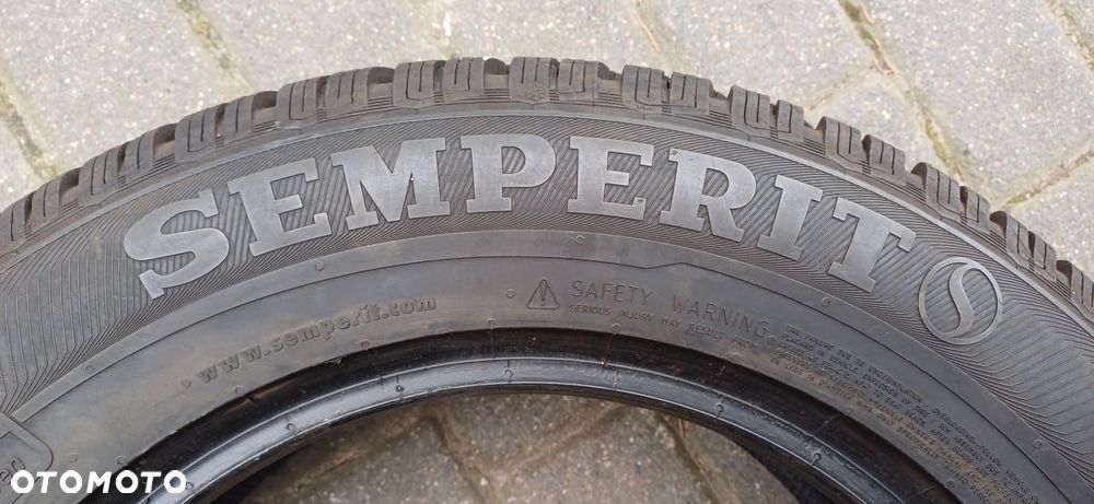 SEMPERIT 215/65R16 98H , pojedyńcza opona zimowa. - 3