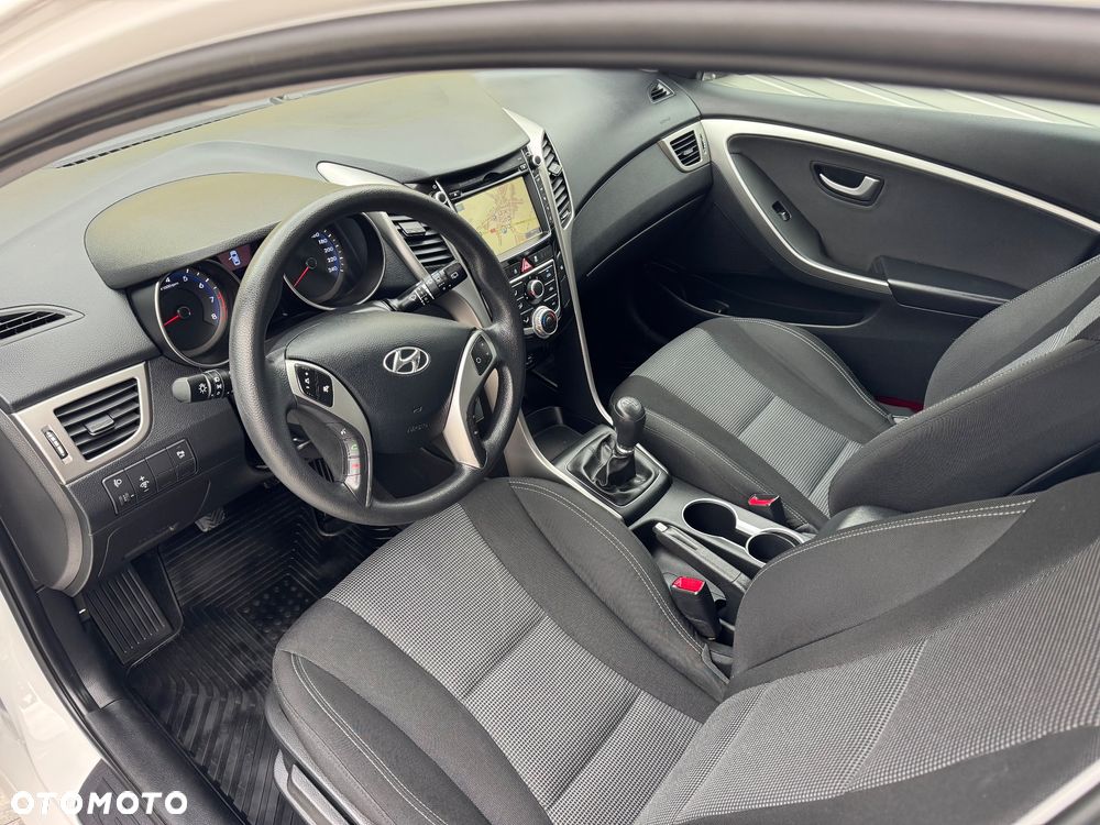 Hyundai i30 1.4 Fifa World Cup Edition - 16