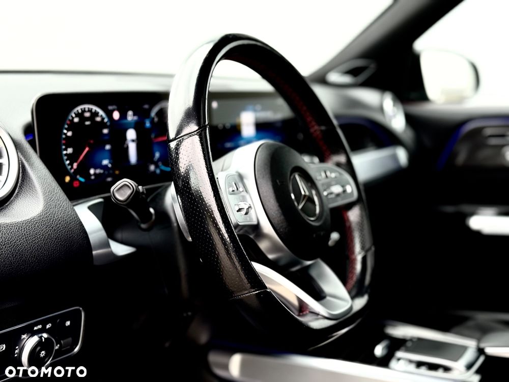 Mercedes-Benz GLB 200 d 8G-DCT AMG Line - 24