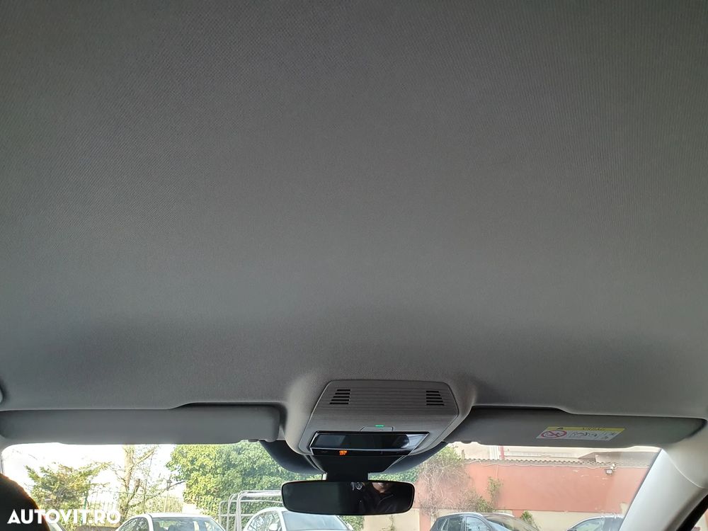 Volkswagen Golf 1.5 eTSI DSG MHEV Life - 11