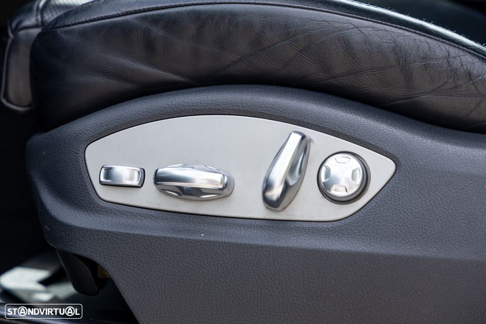 Porsche Cayenne Platinum Edition - 19