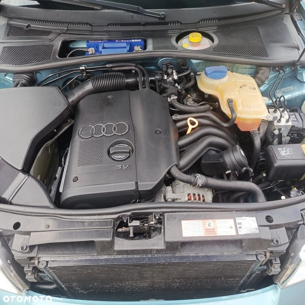 Audi A4 Limousine 1.8 - 13