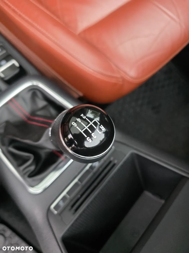 Volkswagen Tiguan 2.0 TDI DPF 4Motion Track & Field - 25