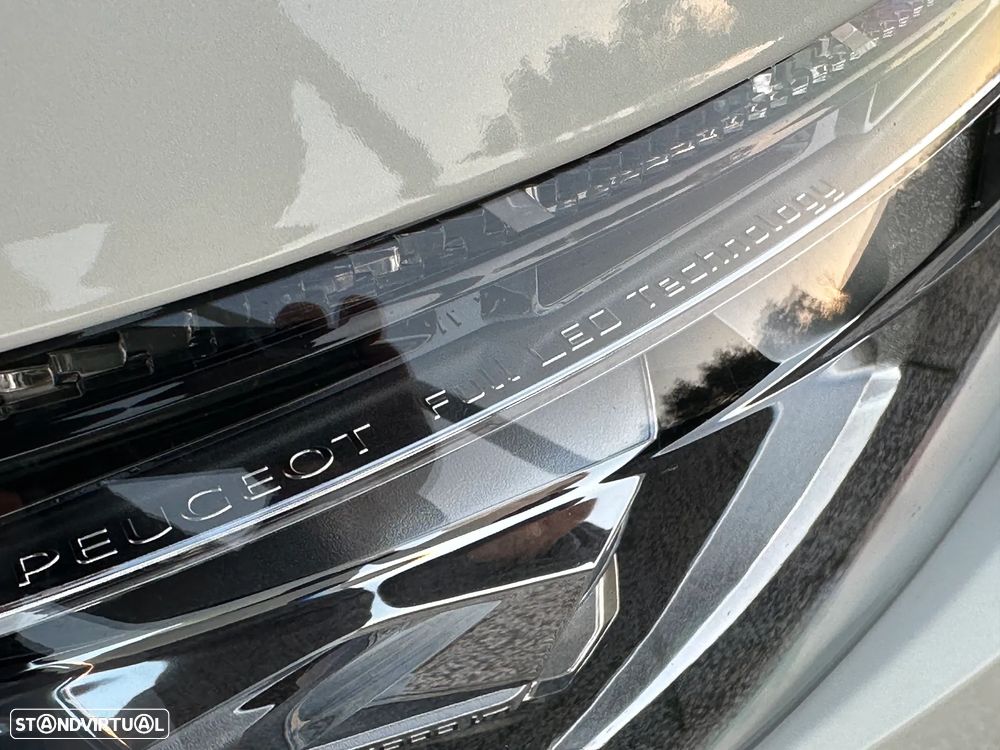 Peugeot 3008 BlueHDi 130 Stop & Start EAT8 GT - 19