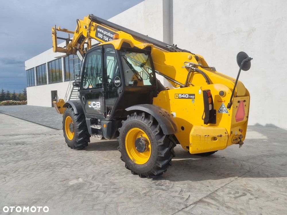 JCB 540-140 jak Manitou MT 1440 R285 - 6