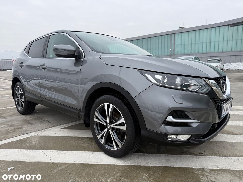 Nissan Qashqai 1.6 Tekna S/S - 17