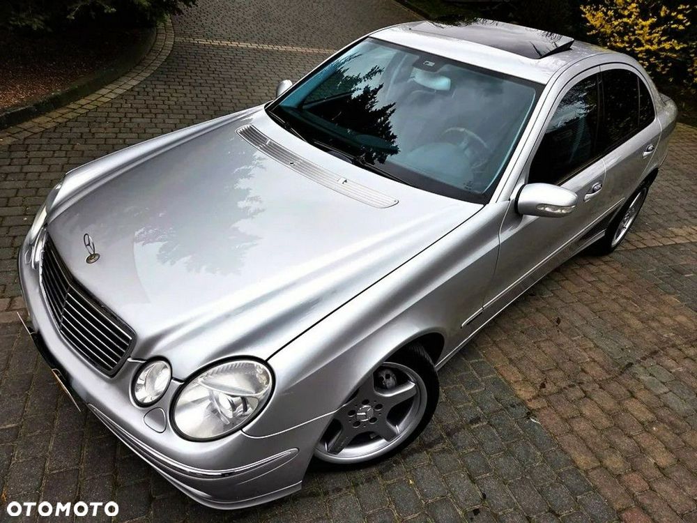 Mercedes-Benz Klasa E 500 T Avantgarde - 35