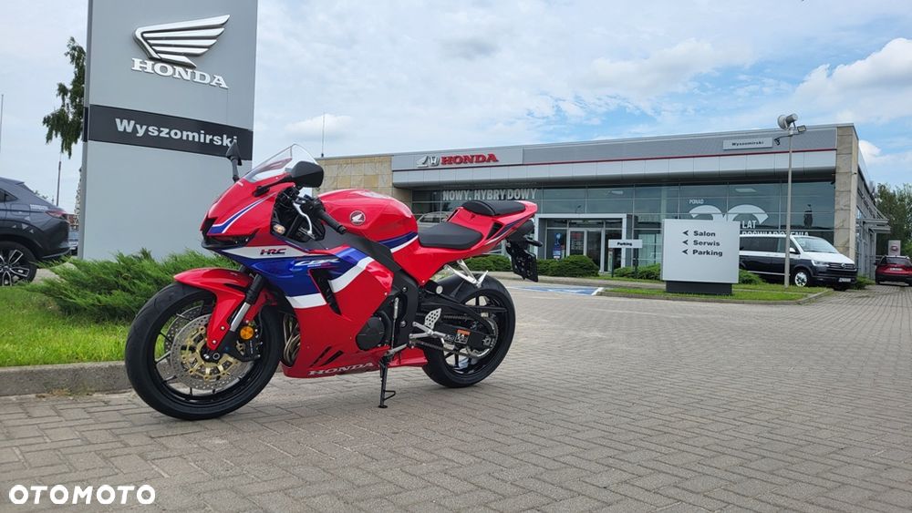 Honda CBR - 1