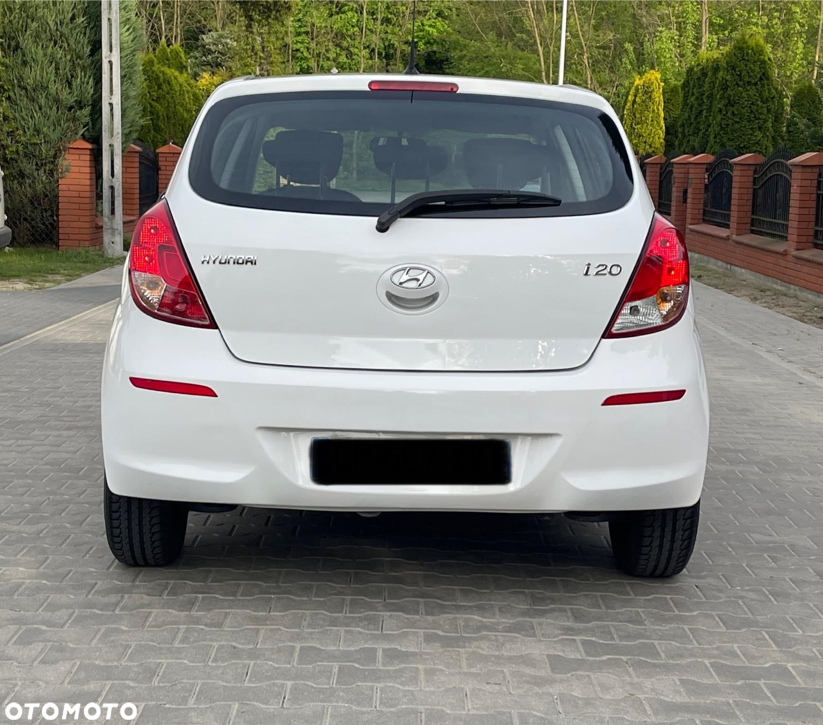 Hyundai i20 1.2 Trend - 8