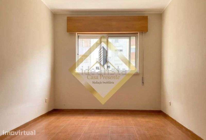 Apartamento T3 Vila Deste com Garagem, Vila Nova de Gaia! - Grande imagem: 5/9