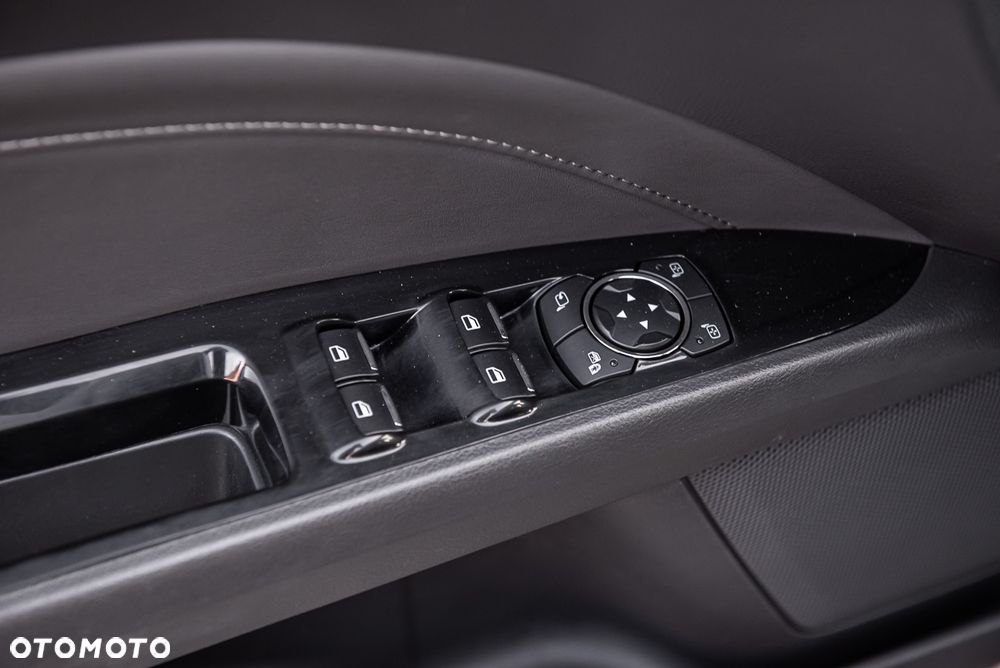 Ford Mondeo 2.0 TDCi Titanium PowerShift - 22