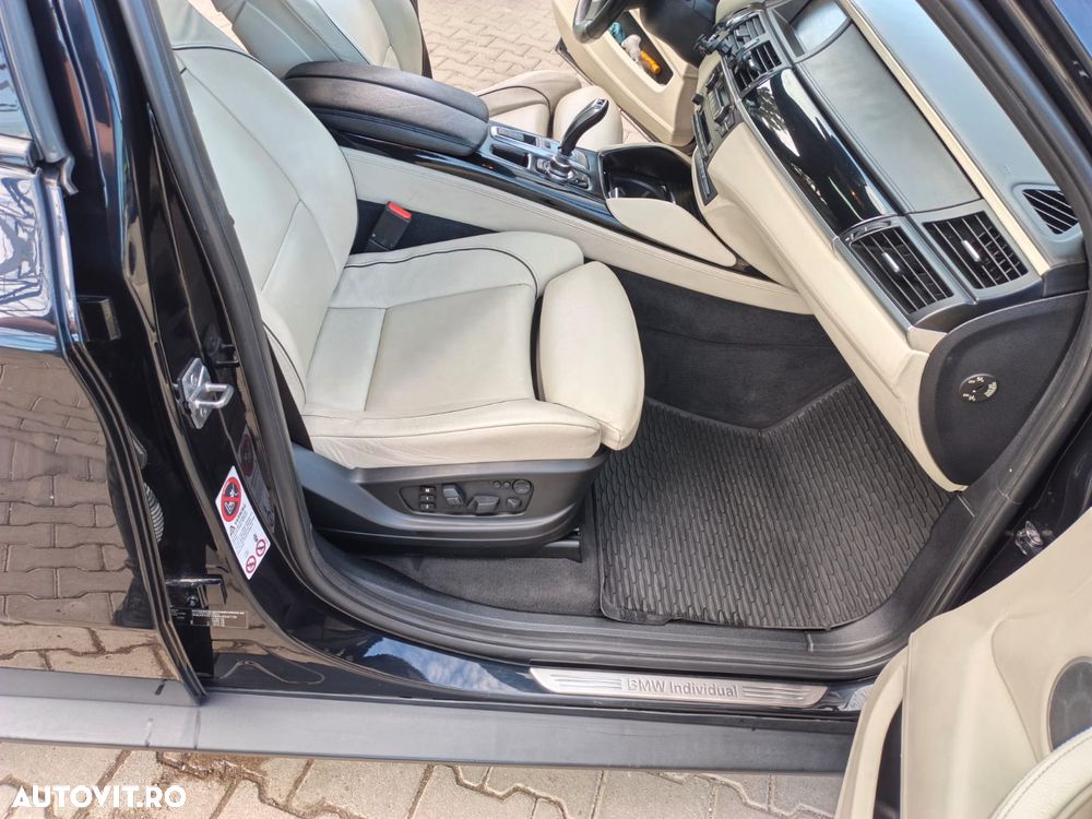 BMW X6 xDrive40d - 16