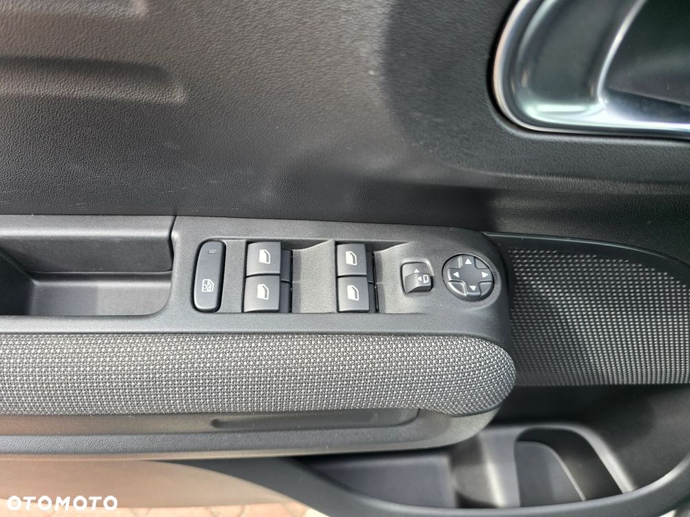 Citroën C3 Aircross 1.2 PureTech Max S&S EAT6 - 17