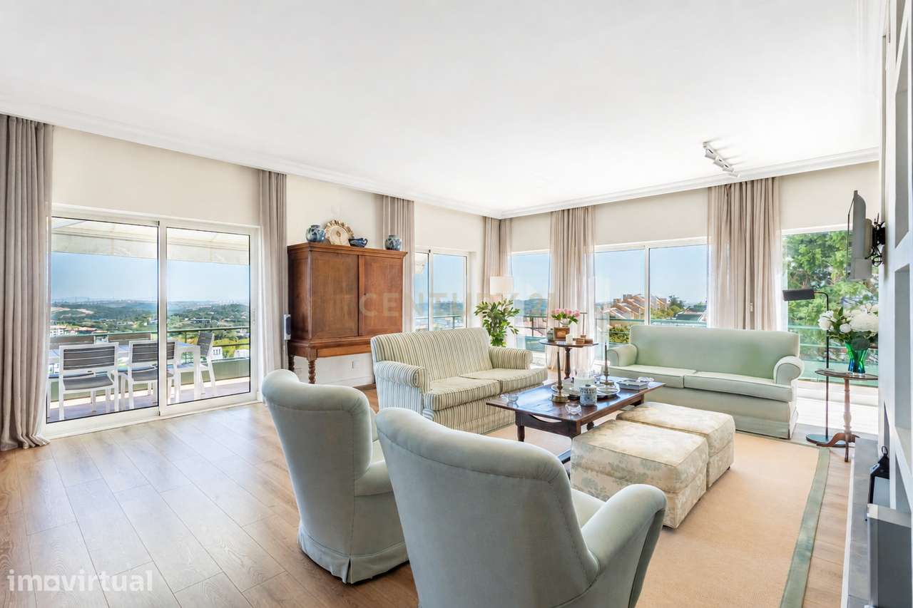 Penthouse duplex T3 remodelada com vista panorâmica sobre o golfe no B - Grande imagem: 4/29