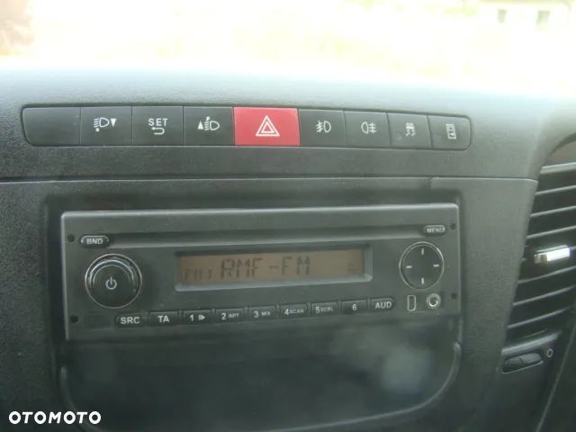 Iveco DAILY 35 C 15 MAXI BLIŹNIAKI 3.5T - 19