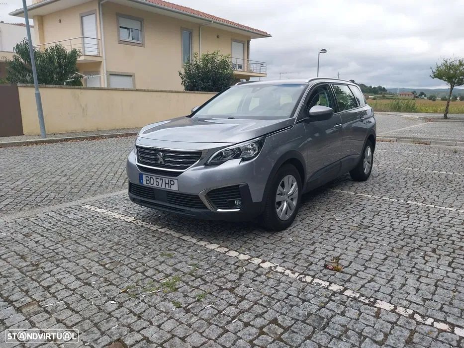 Peugeot 5008 - 5