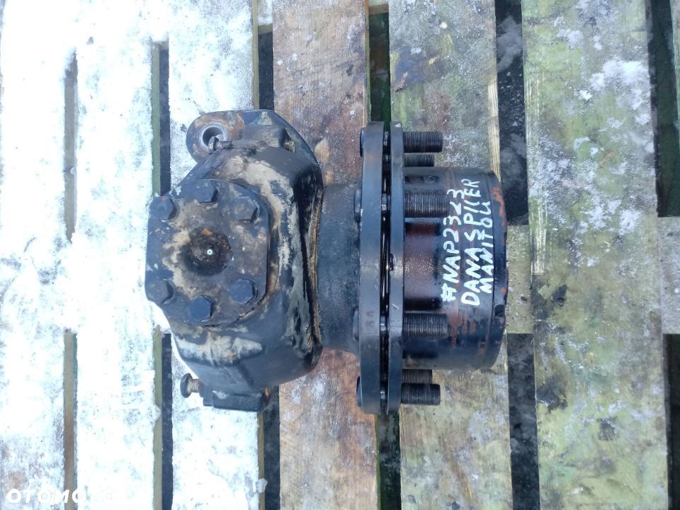 Zwolnica, Zwrotnica Dana Spicer 212/622 P-14 S-4x27 W-70 SZ-8 Ż-5 Manitou 629 732 1235 - 1