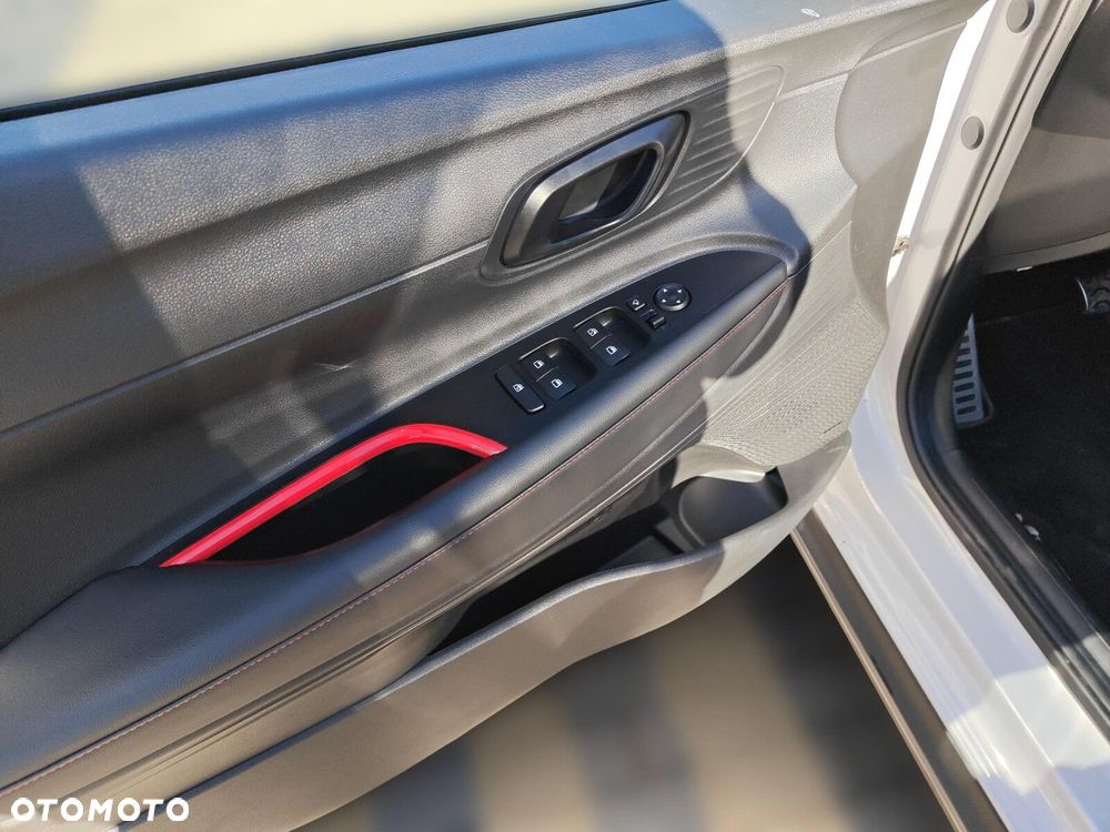 Hyundai i20 1.0 T-GDi N Line DCT - 11