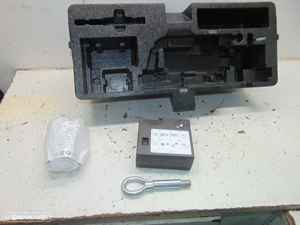 VW UP caixa ferramenta/Compressor - 2