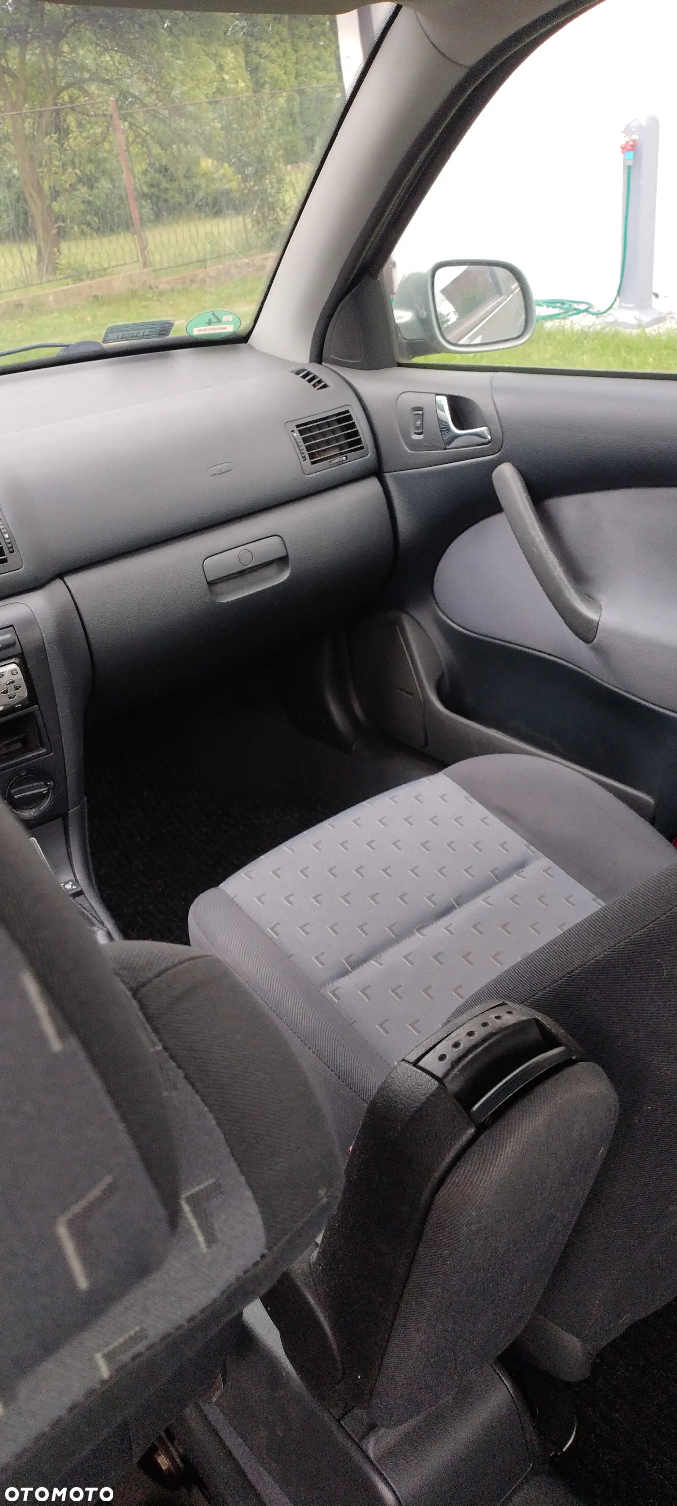 Skoda Octavia 1.6 Ambiente - 5