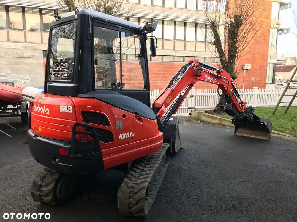 Kubota KX61-3 + 4 łyżki - 3