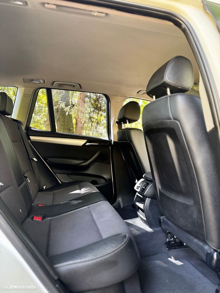 BMW X3 20 d xDrive - 32
