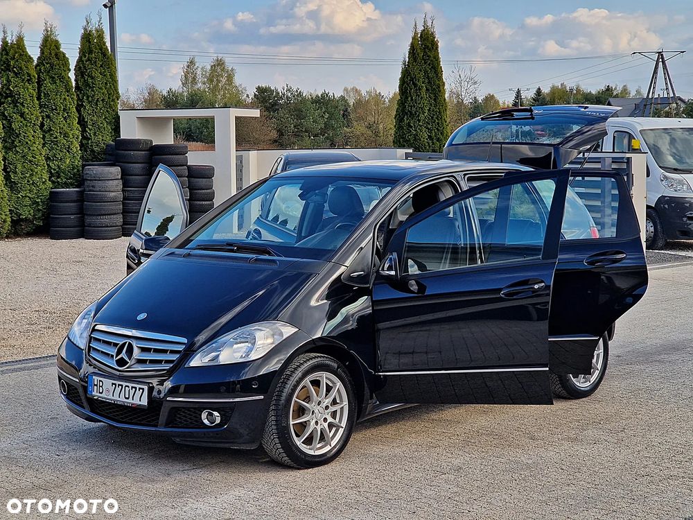 Mercedes-Benz Klasa A 150 Avantgarde Edition 10 - 17