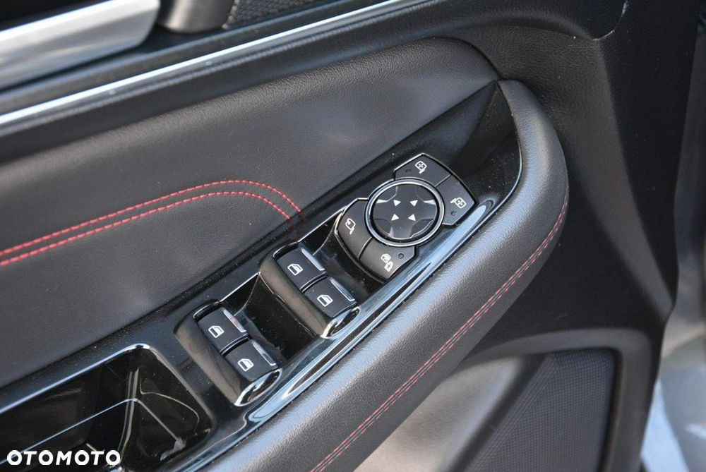 Ford S-Max - 27