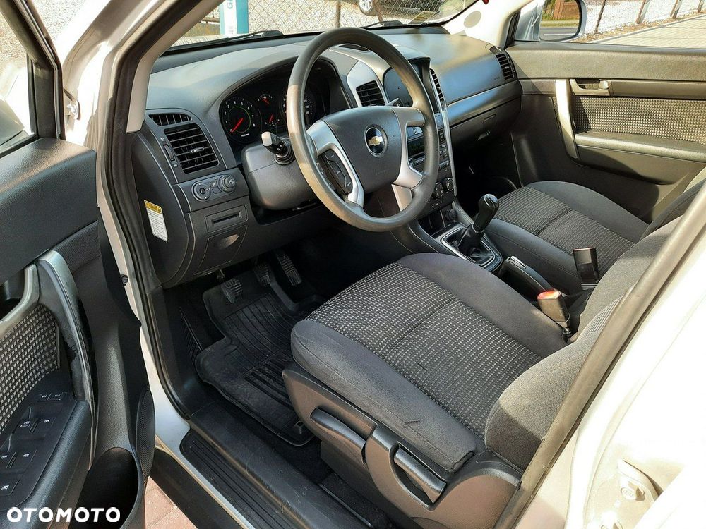 Chevrolet Captiva - 11